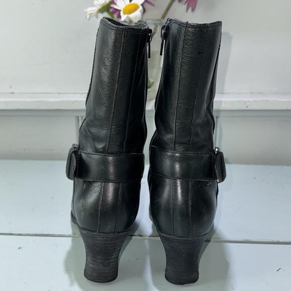 Clark mid calf heeled boots - Picture 3 of 12